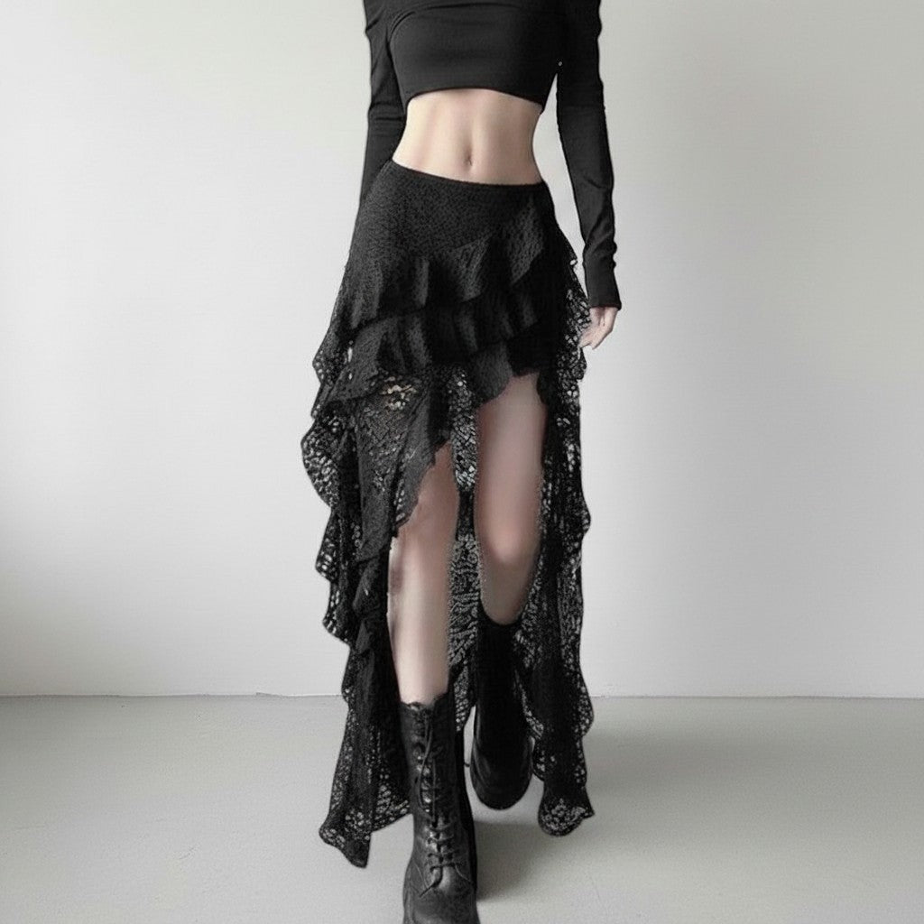 Renka 黒レースフリルアシンメトリーヘムスカート。ゴシックロマンス風のレイヤードフリルが特徴。
